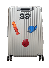 MEDIUM SUITCASE BY 33©